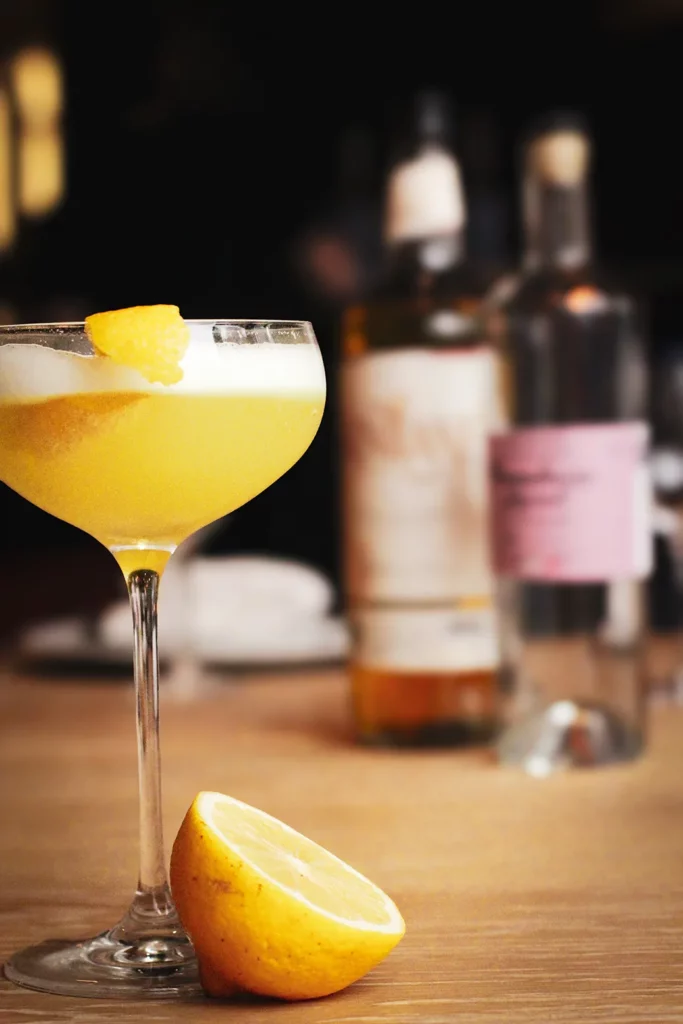 Folie Douce, le cocktail des Potions d'Oc à partir de gentiane et d'eau de vie de Framboise Gayral